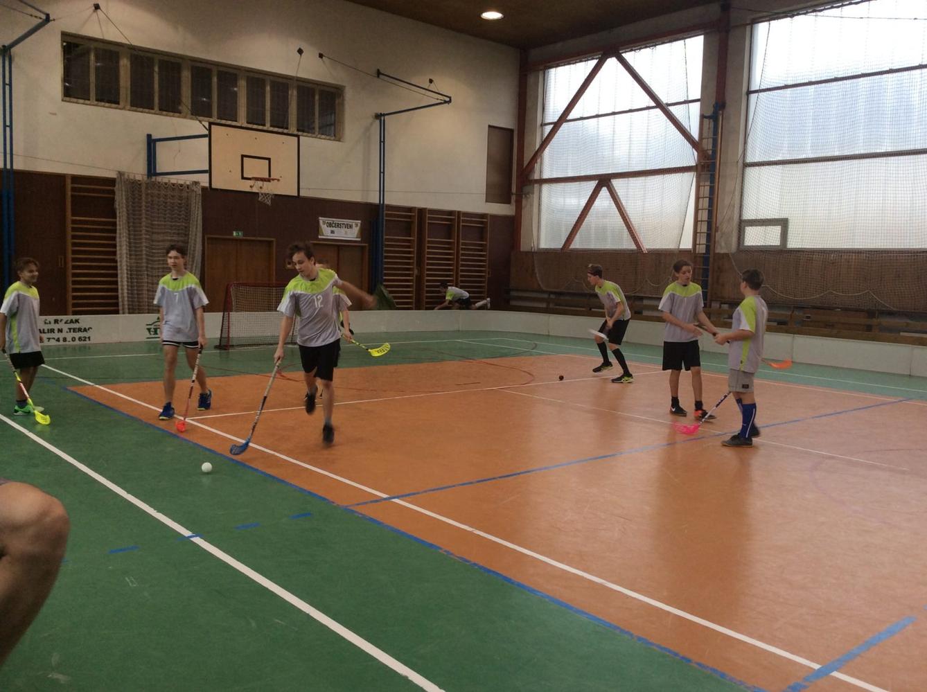 Okrskové kolo st. žáků ve florbale - 3