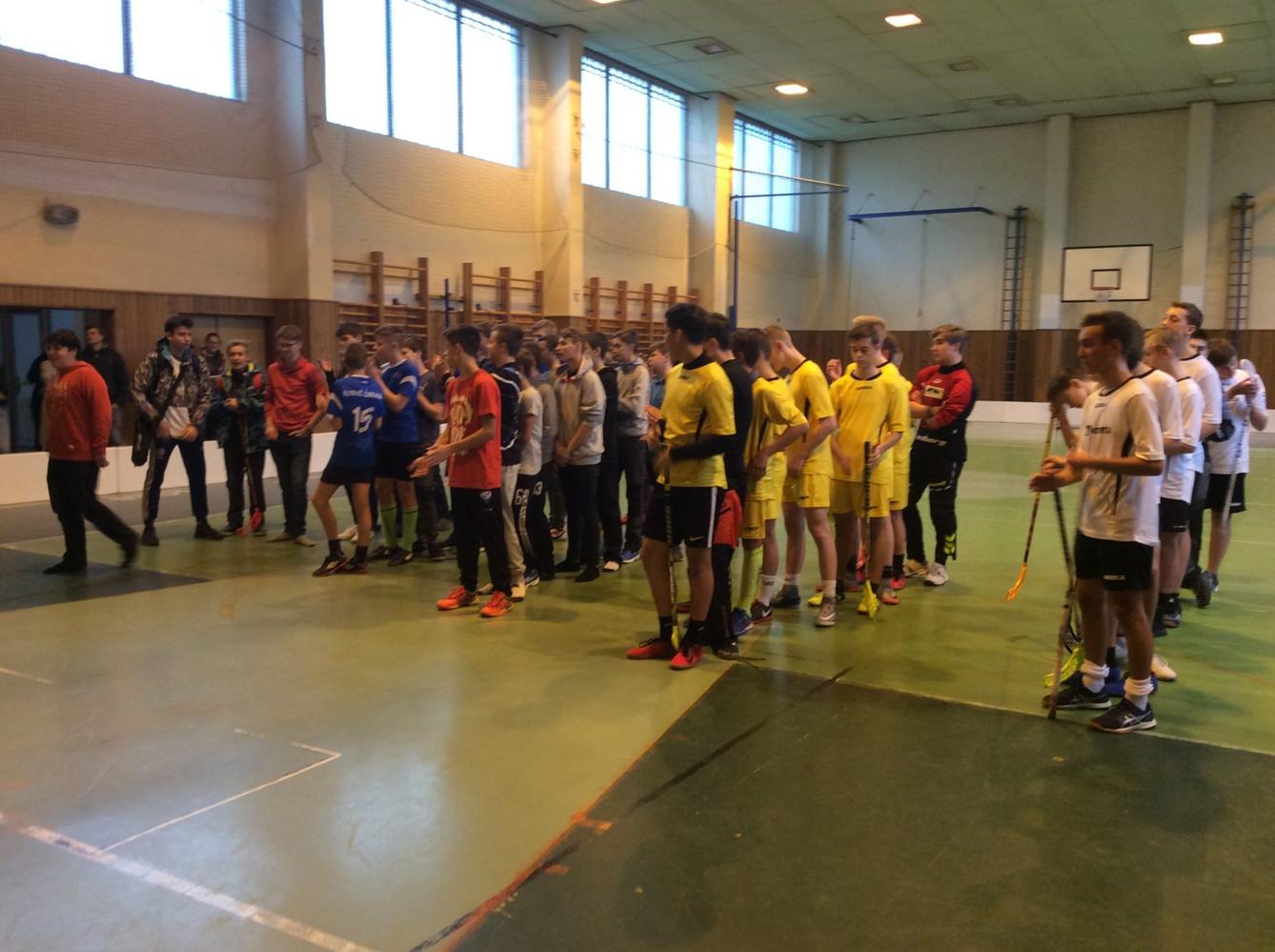 Okresní kolo ve florbale st. H - 7