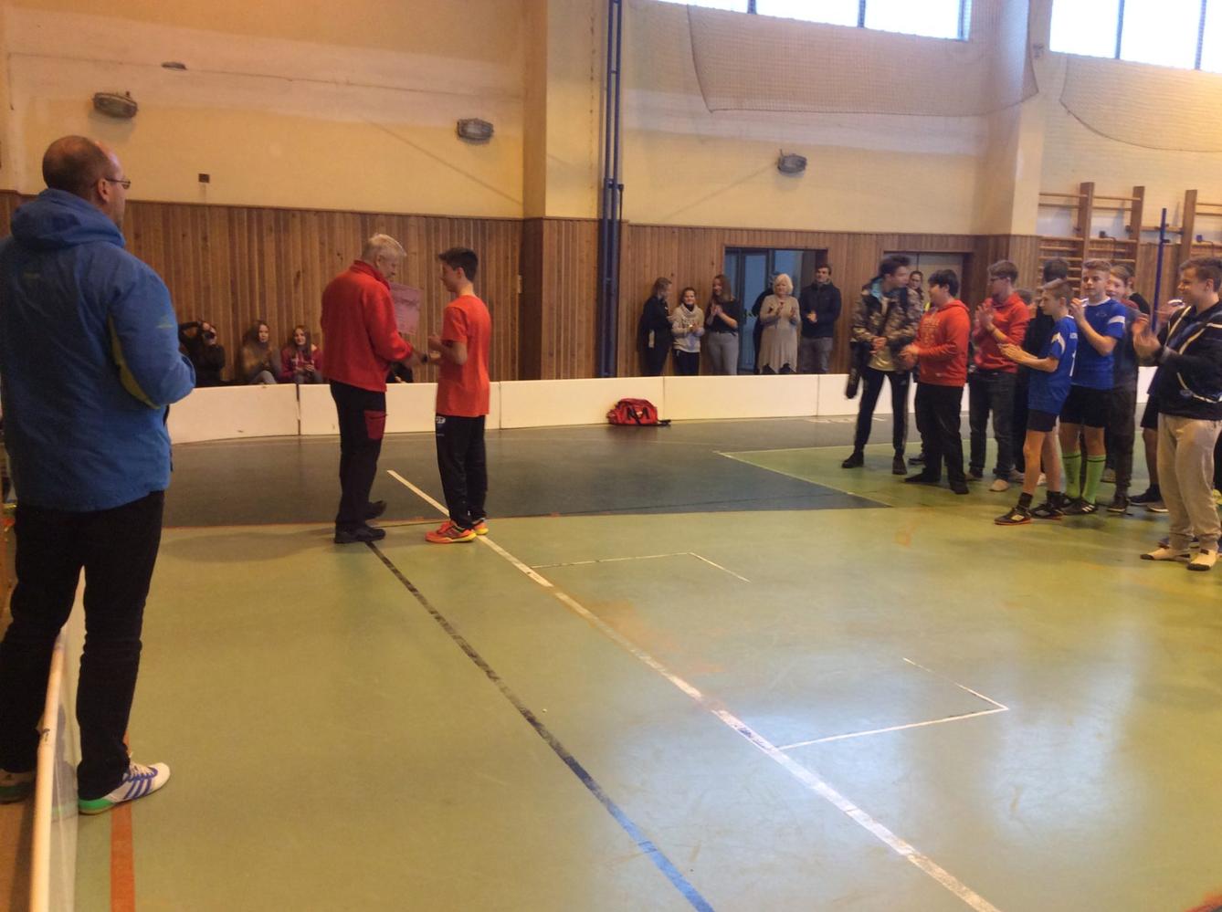 Okresní kolo ve florbale st. H - 8