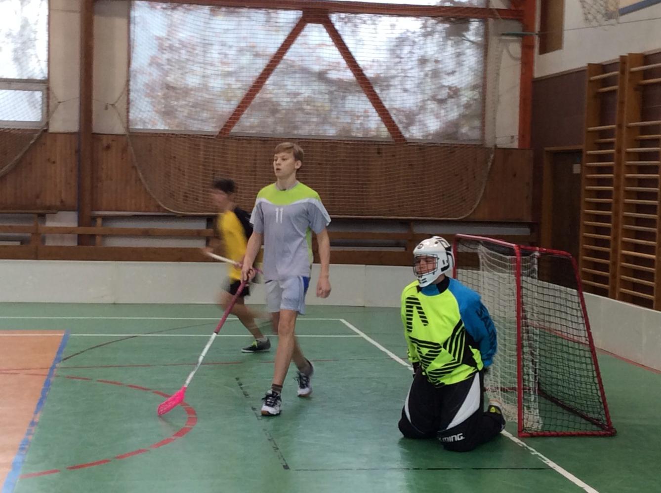 Postup starších florbalistů z okrsku - 6