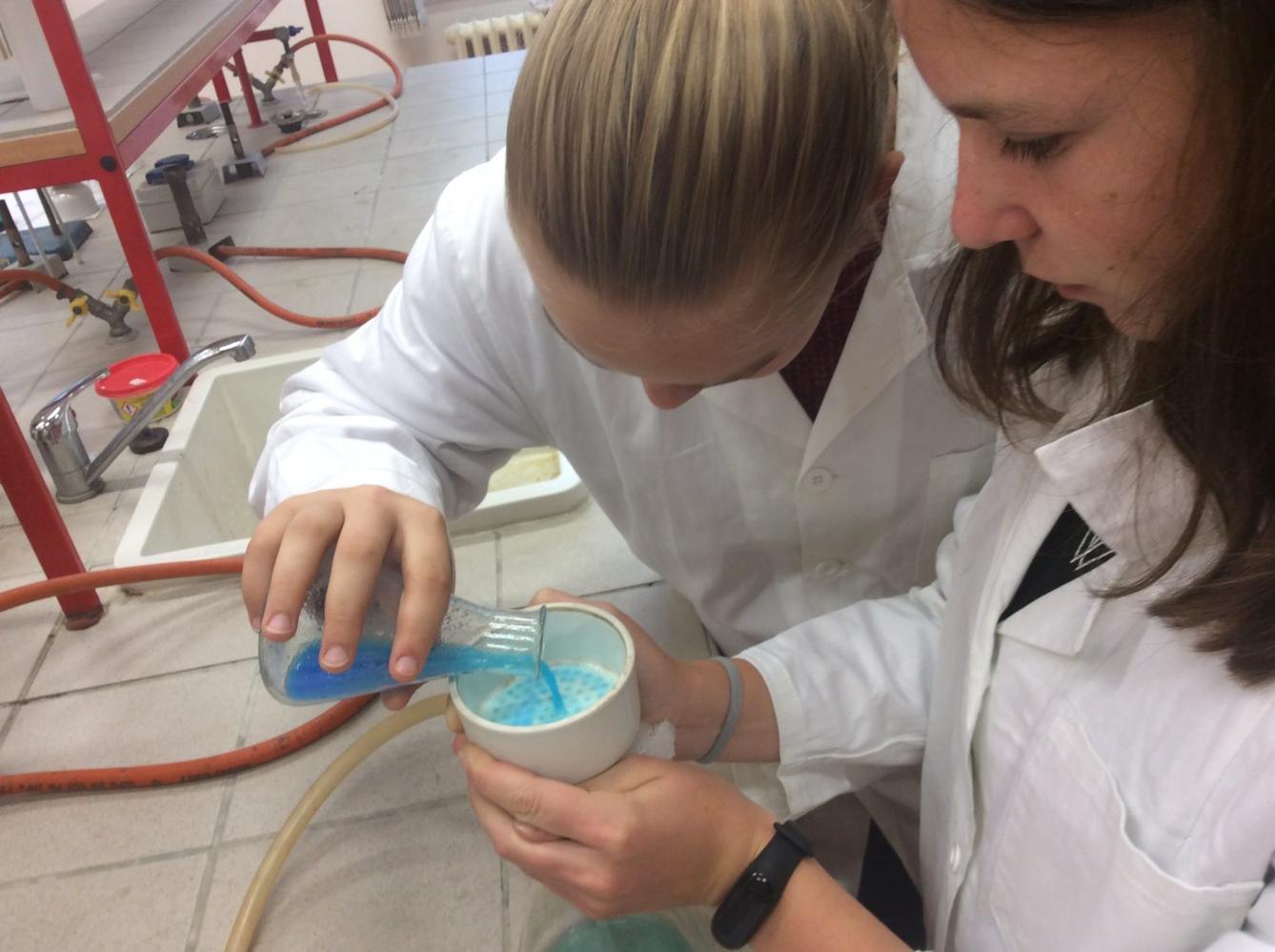 Svět krystalů - 9. třída - 9