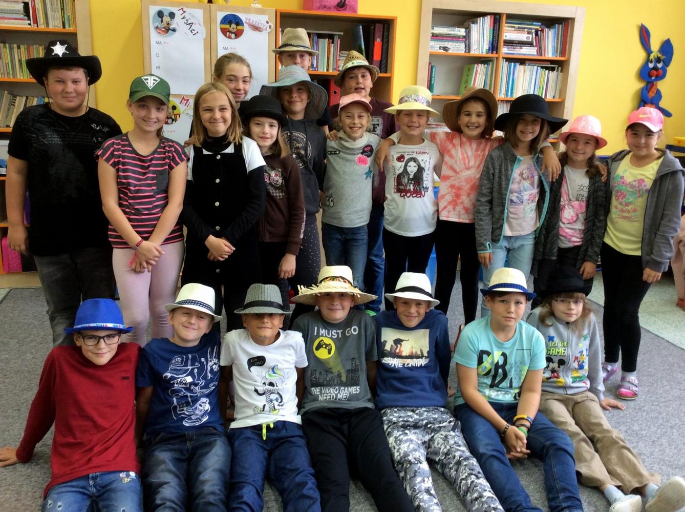 19. 9. Kloboukový čtvrtek na I. stupni - 5