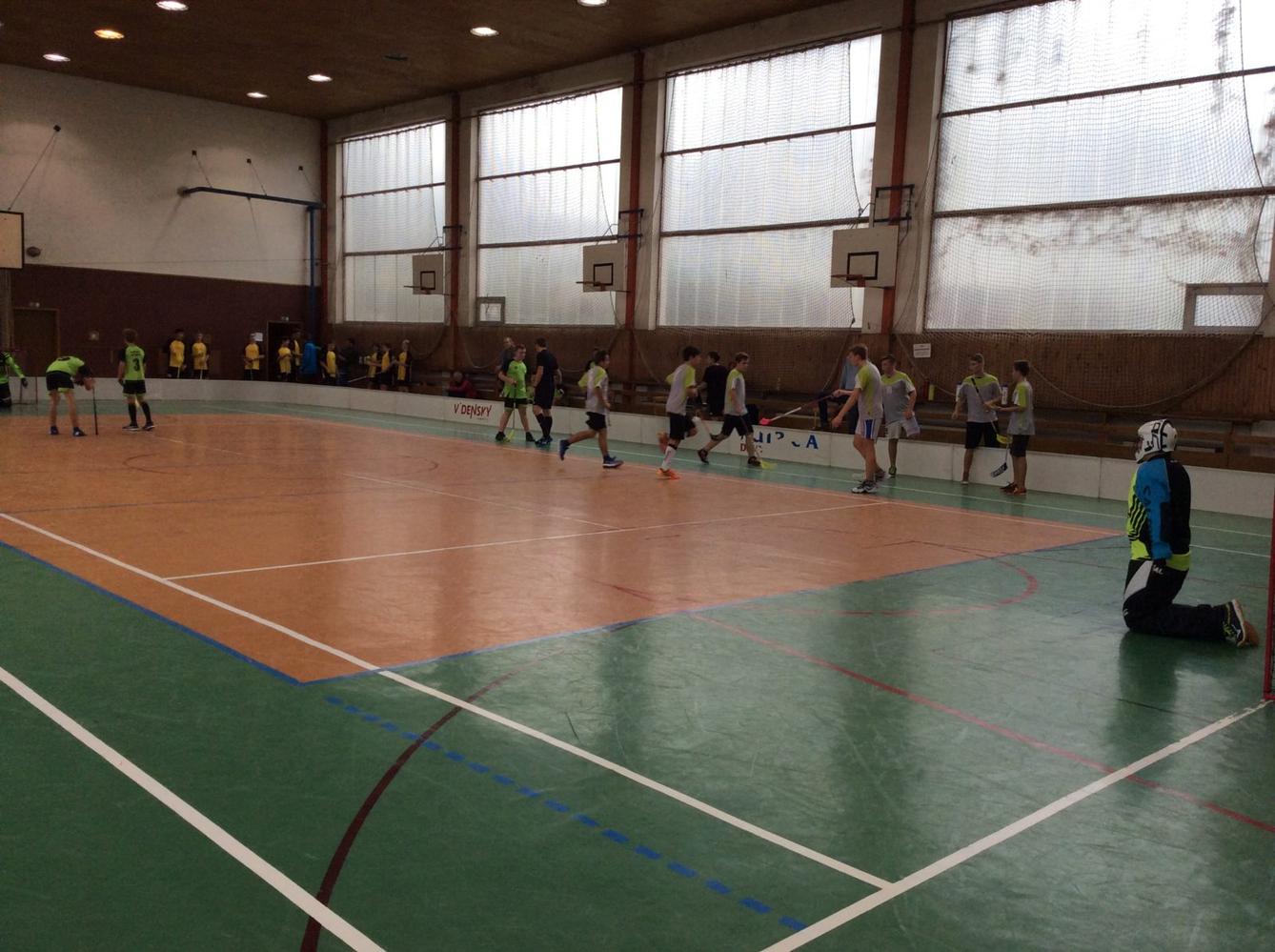 Postup starších florbalistů z okrsku - 7