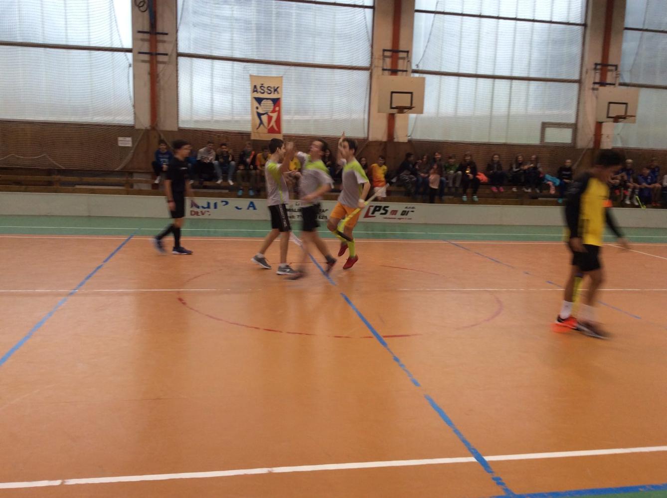 Okrsek ve florbale st.H - 8