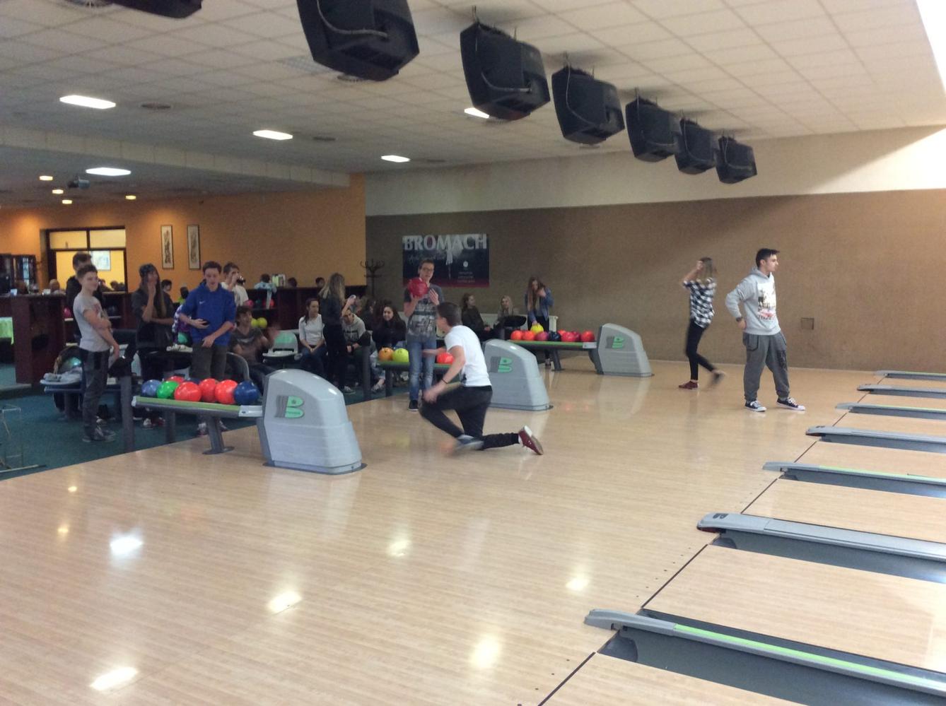 Bowling - 9. třída - 7