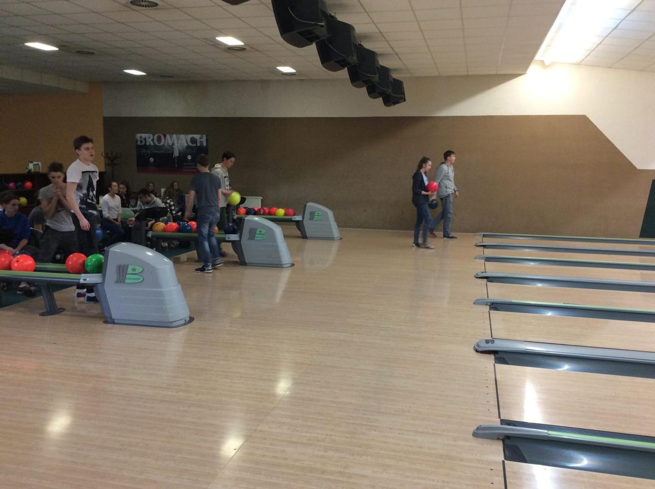 Bowling - 9. třída - 10