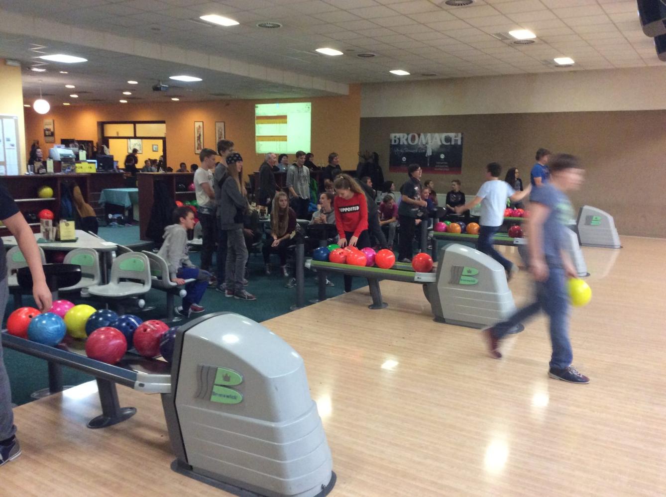 Školní liga v bowlingu - 5
