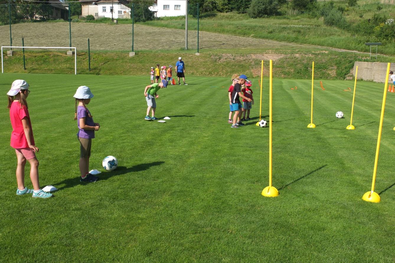 Na hřišti s fotbalisty - 26