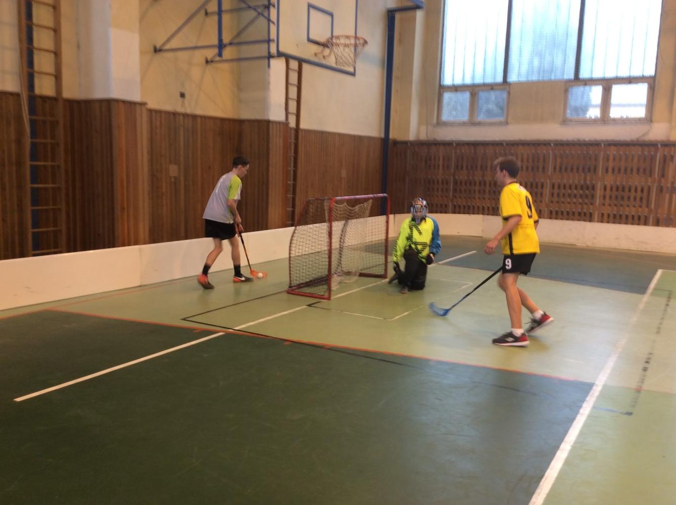 Postup florbalistů do kraje - 7