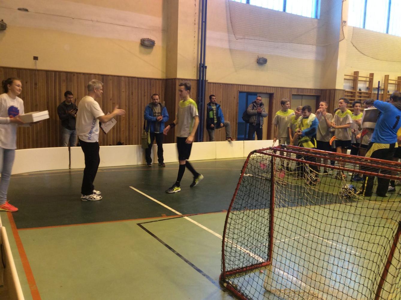 Postup florbalistů do kraje - 21