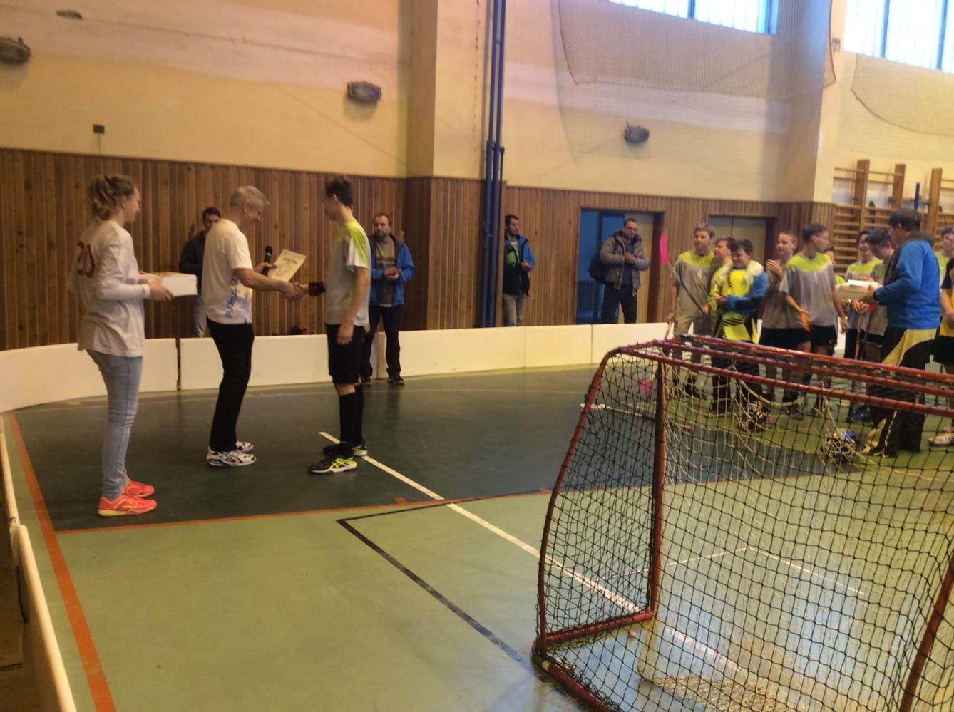 Postup florbalistů do kraje - 22