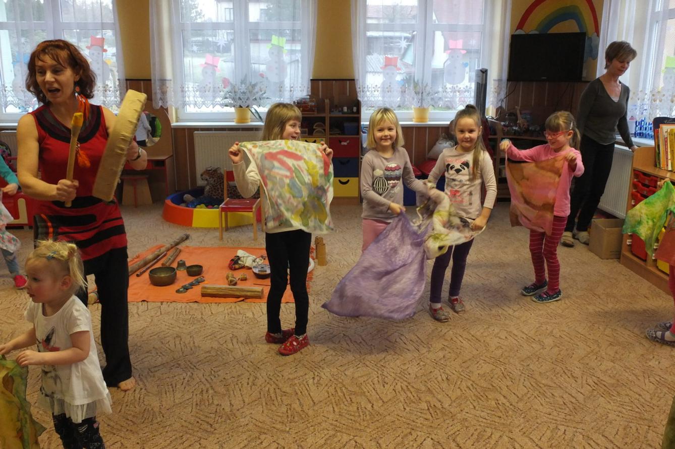 Interaktivní muzikoterapeutický příběh Lenky Hradecké - 12