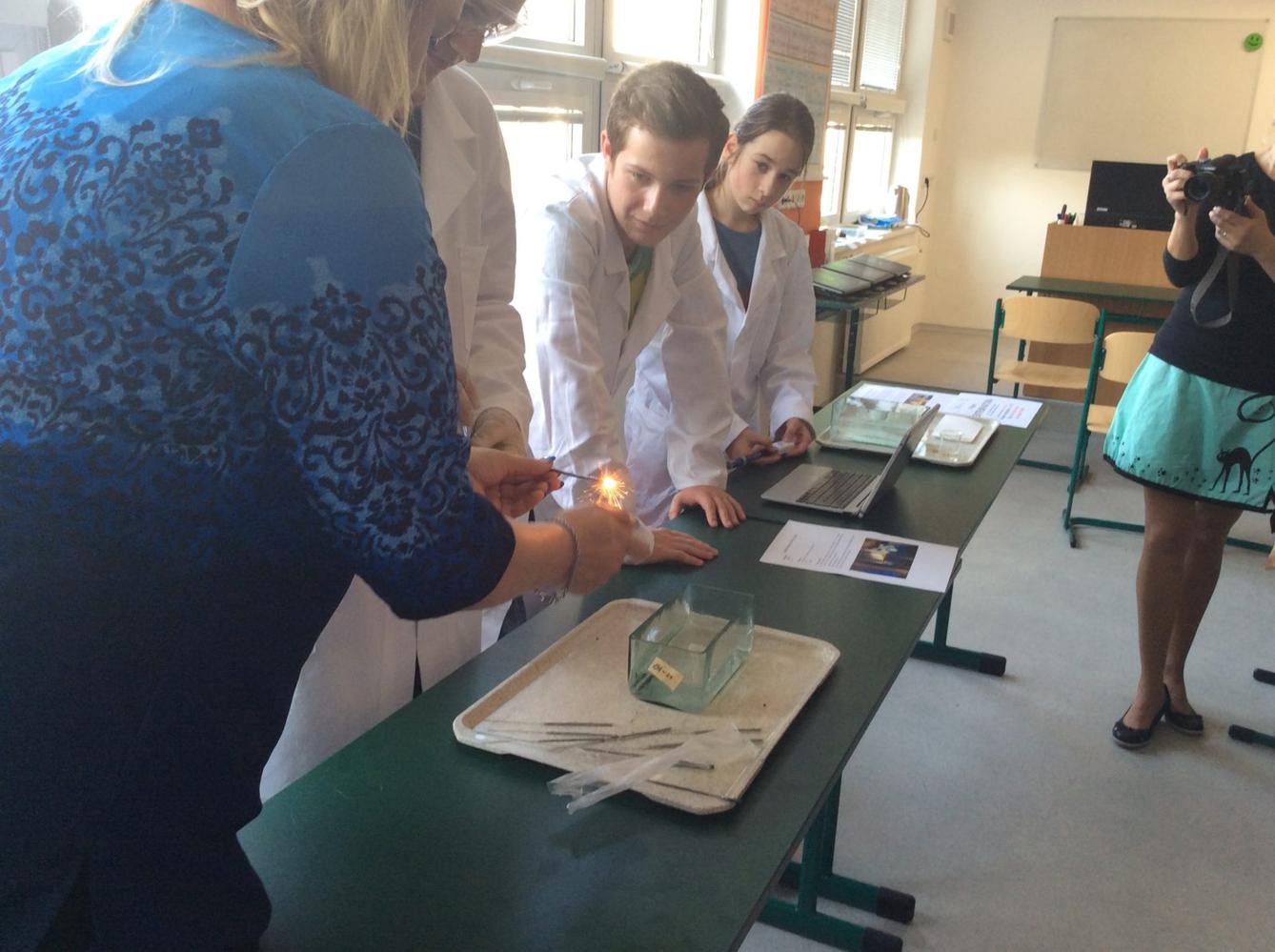 Odpoledne s pokusy Přírodovědného kroužku - 20