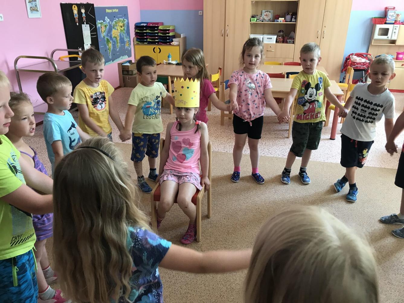 SOVIČKY SLAVÍ: VERUNKA MÁ NAROZENINY - 2