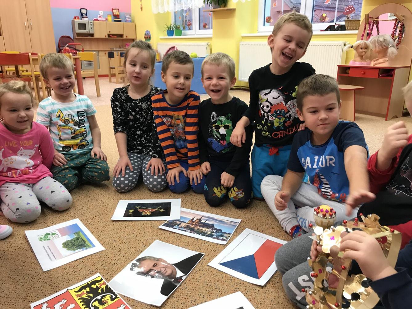 SOVIČKY: ,,KDE ŽIJEME ANEB MÁME RÁDI ČESKO" - 1