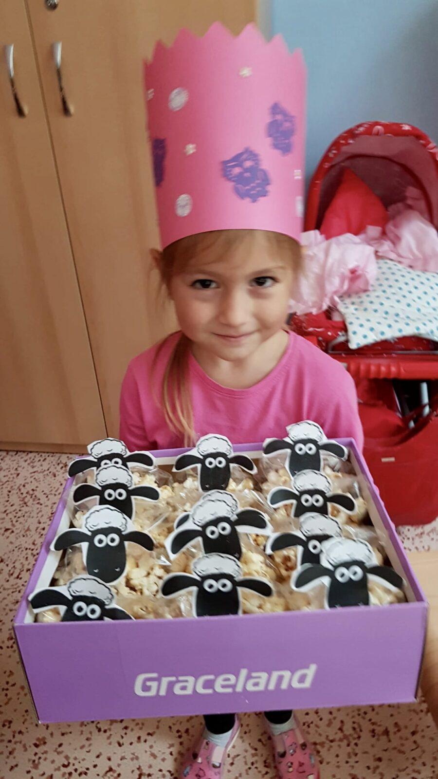 MICHALKA SLAVÍ NAROZENINY - 1