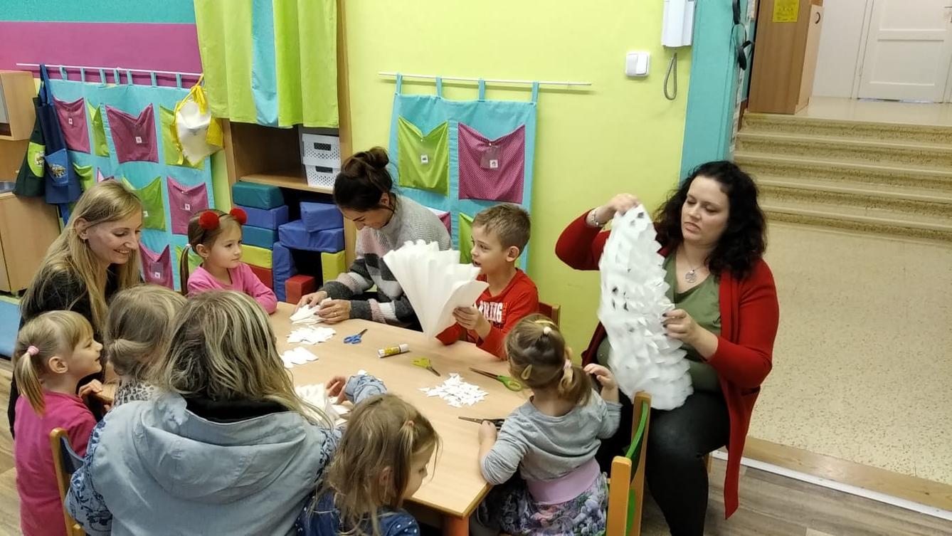 VÁNOČNÍ TVOŘENÍ S RODIČI - 2