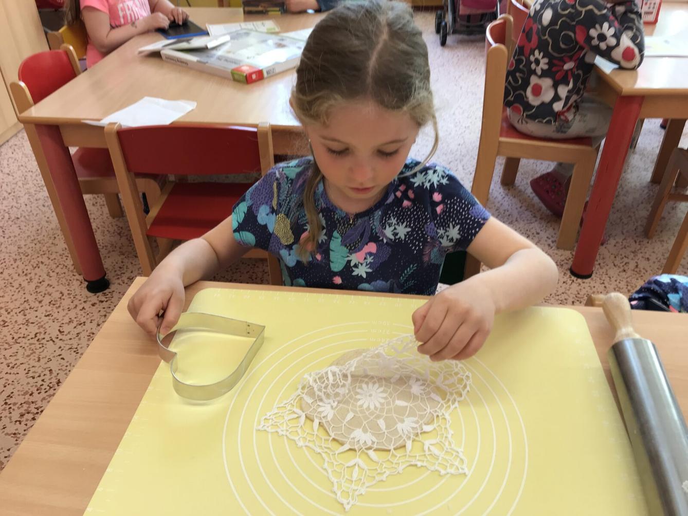 SOVIČKY: ,,MOJE MAMINKA MÁ SVÁTEK" - 2