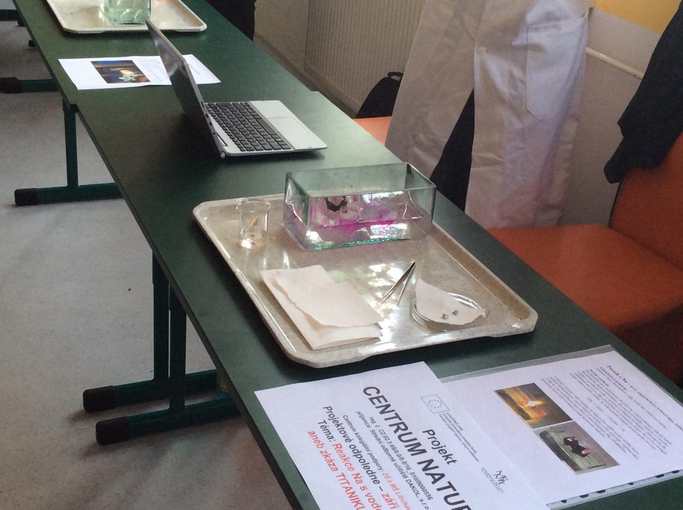 Odpoledne s pokusy Přírodovědného kroužku - 26