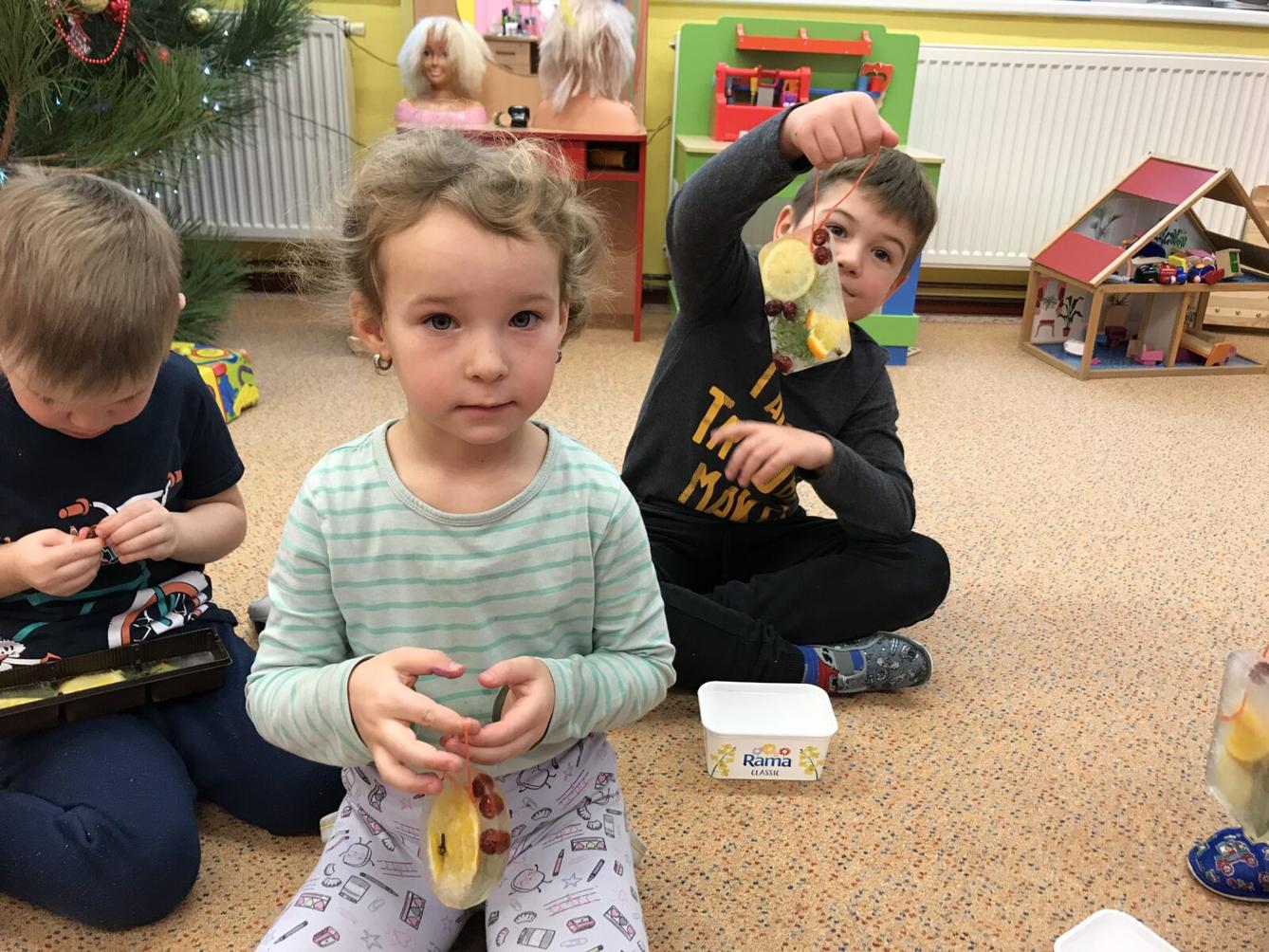 SOVIČKY: ,,VOŇAVÉ OZDOBY Z LEDU" - 3