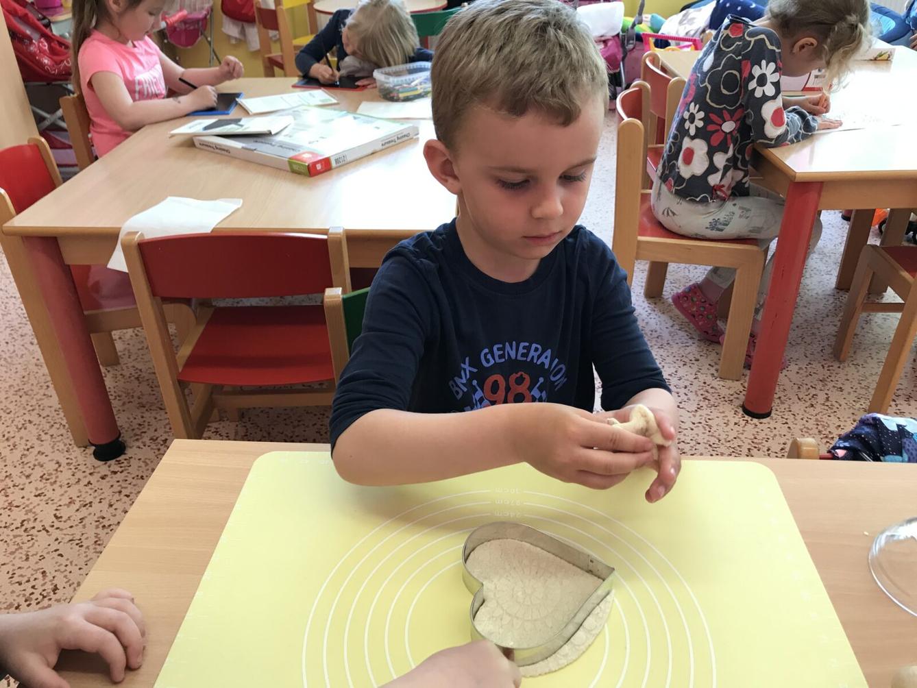 SOVIČKY: ,,MOJE MAMINKA MÁ SVÁTEK" - 3