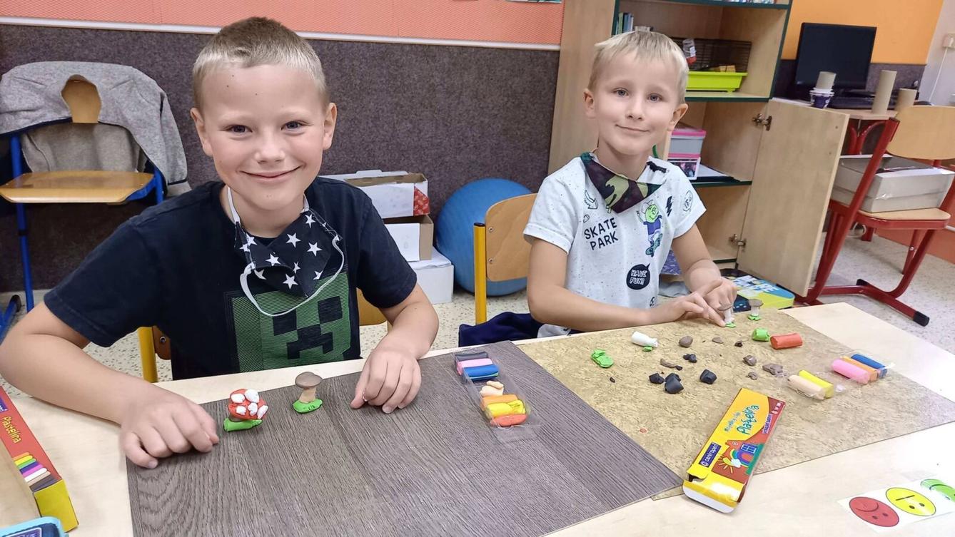 25. 9. Činnosti v 1. třídě - 37