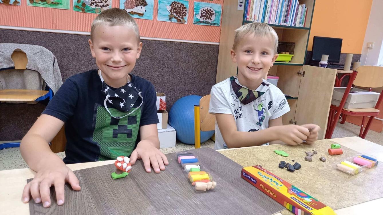 25. 9. Činnosti v 1. třídě - 40