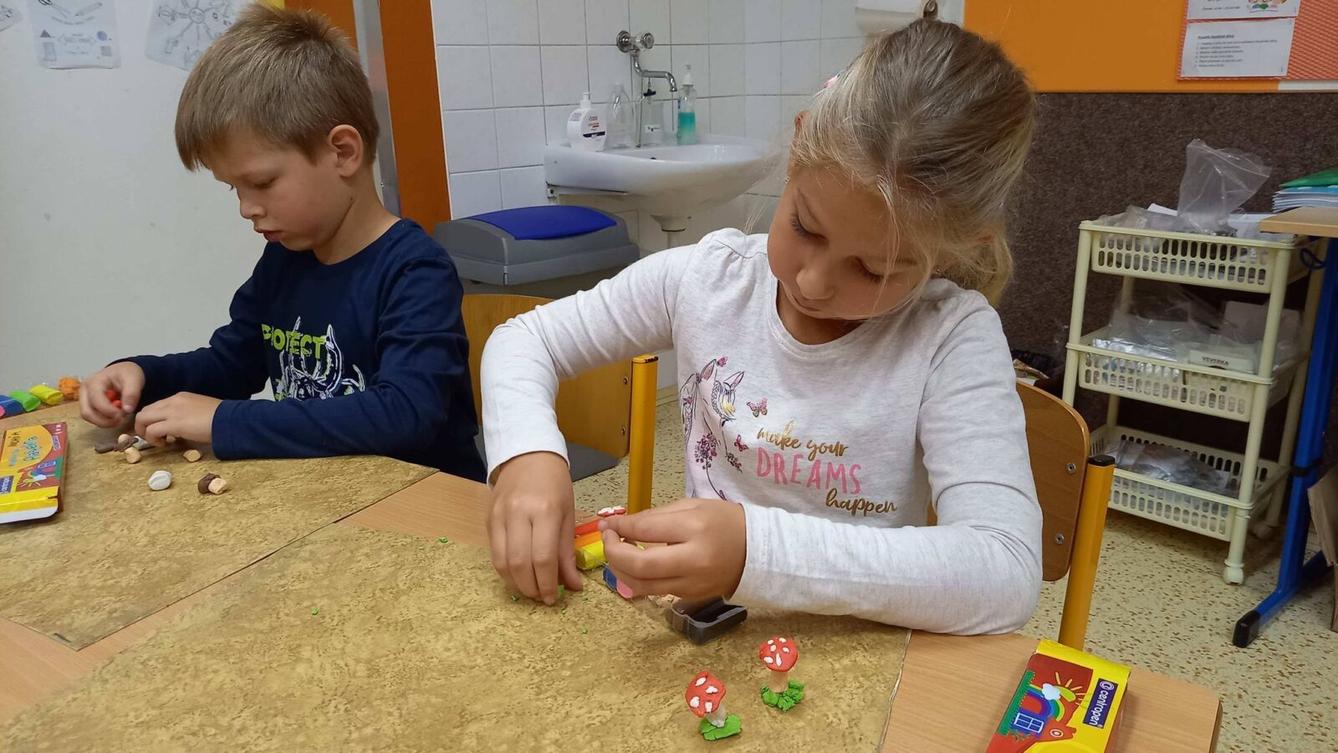 25. 9. Činnosti v 1. třídě - 43