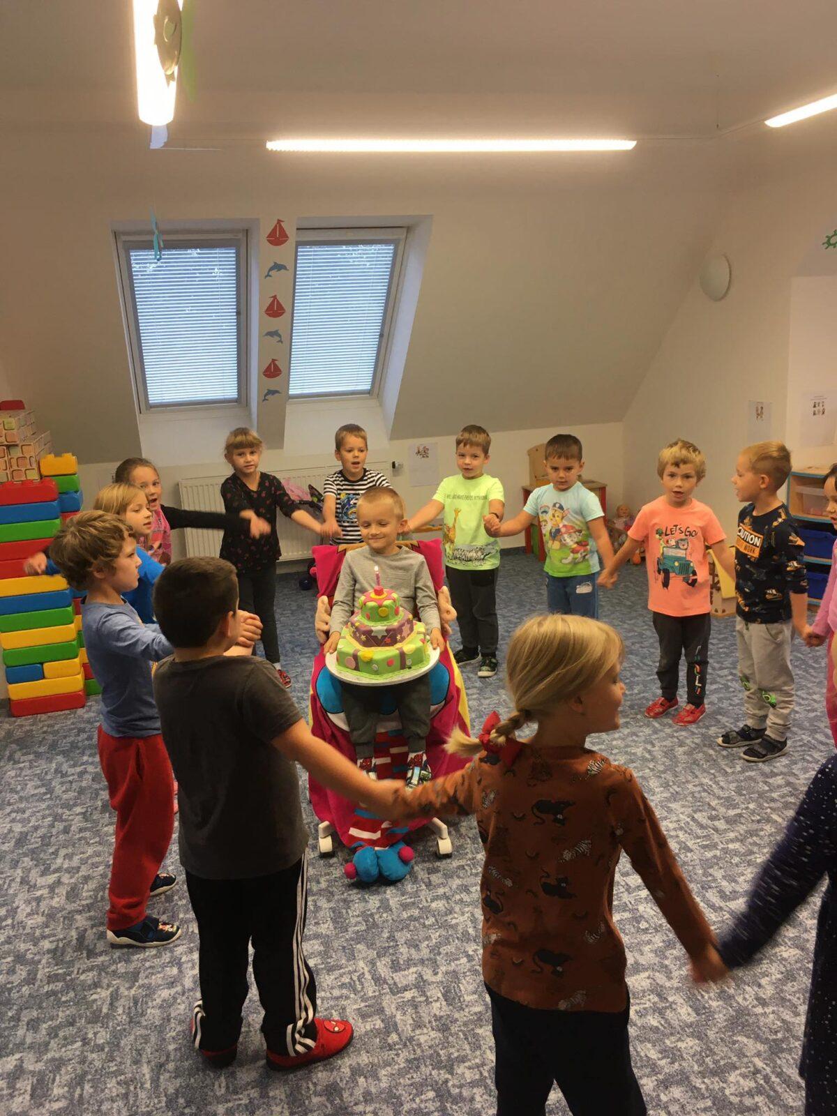 Adámek, Jolanka a Mireček mají narozeniny - 5