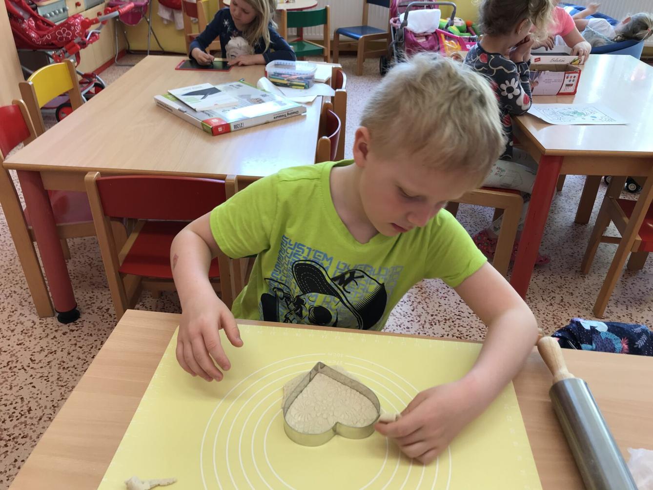 SOVIČKY: ,,MOJE MAMINKA MÁ SVÁTEK" - 5