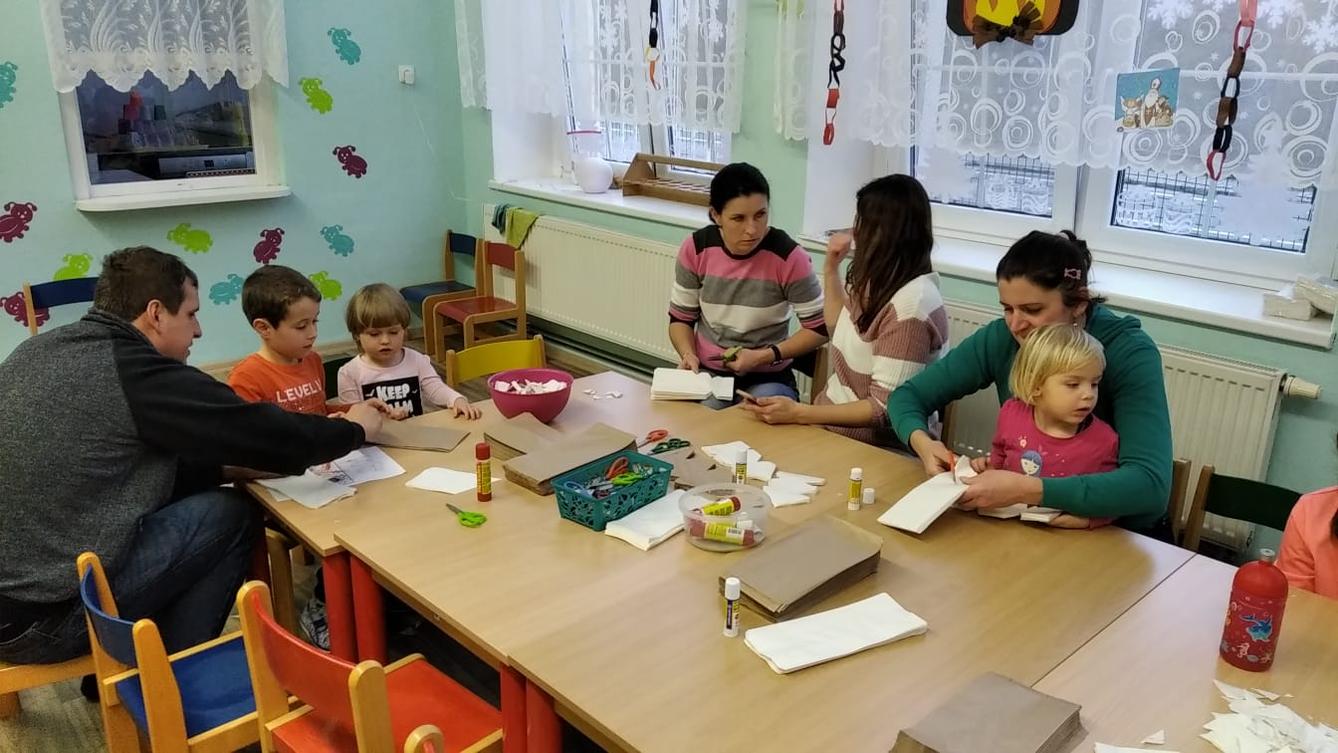 VÁNOČNÍ TVOŘENÍ S RODIČI - 5