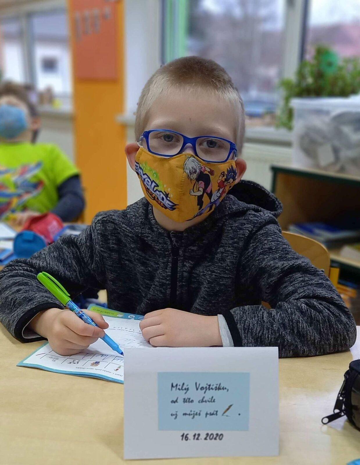 17. 12. Už můžeme psát perem - 1. třída - 11