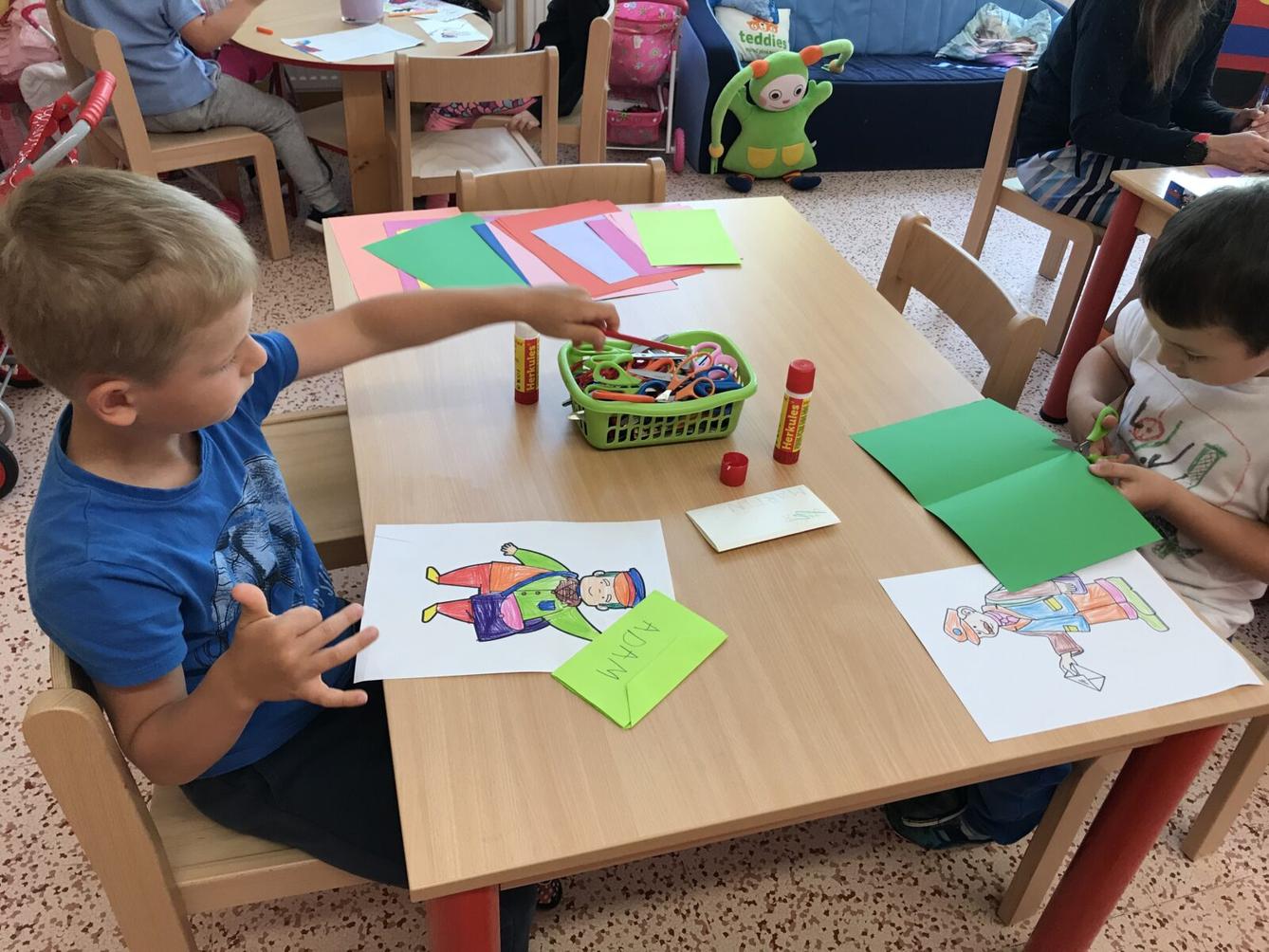 SOVIČKY: ,,TEN DĚLÁ TO A TEN ZAS TOHLE" - 6