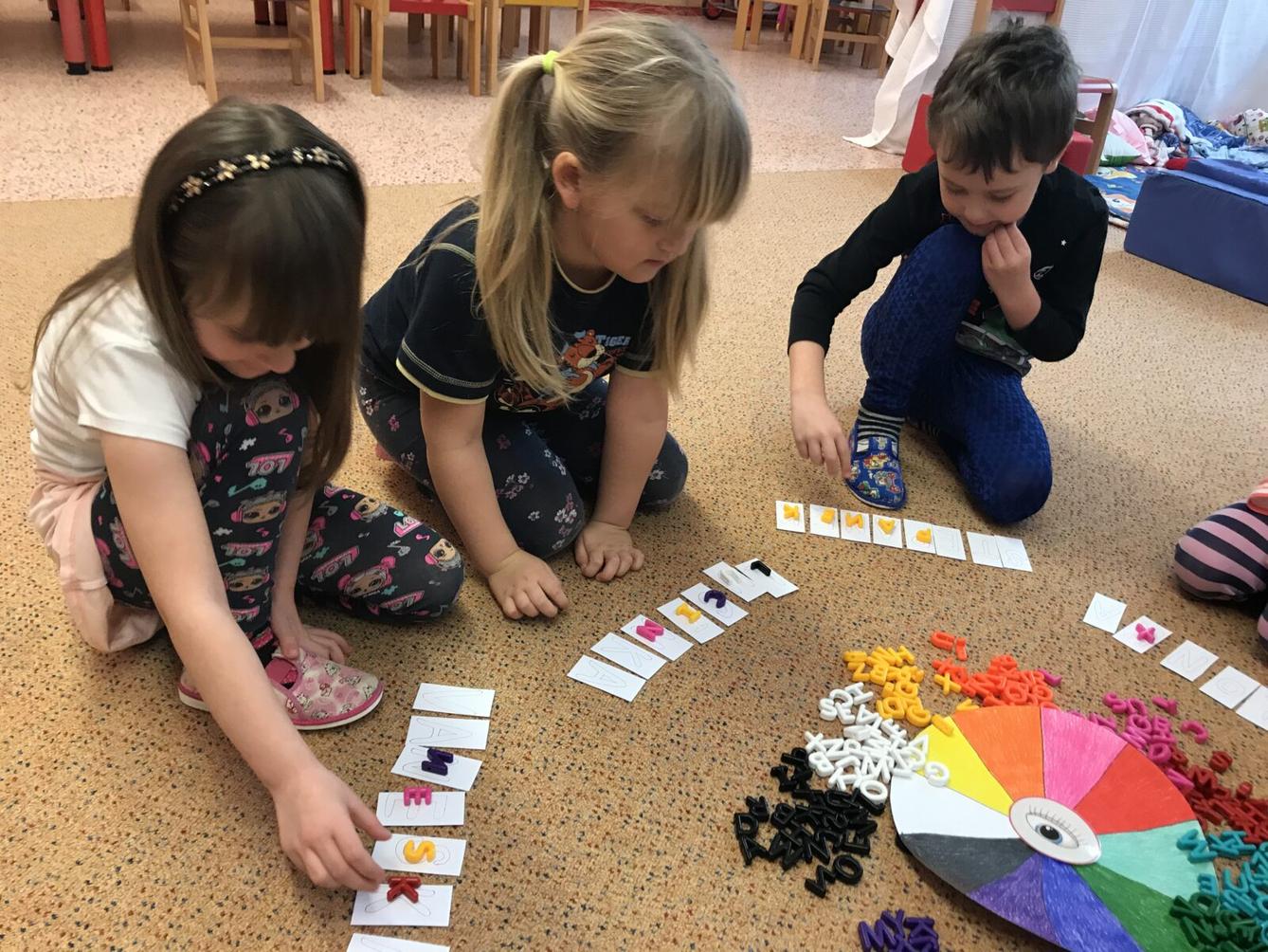 ODPOLEDNÍ HRY: ,,NAŠE SMYSLY" - 6