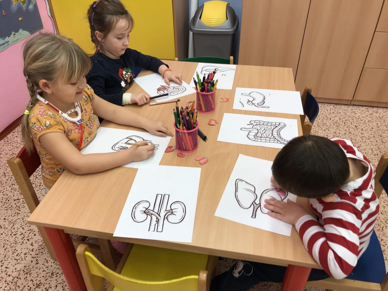 SOVIČKY: ,,KDYŽ ALENKA STŮNĚ" - MOJE TĚLO - 6