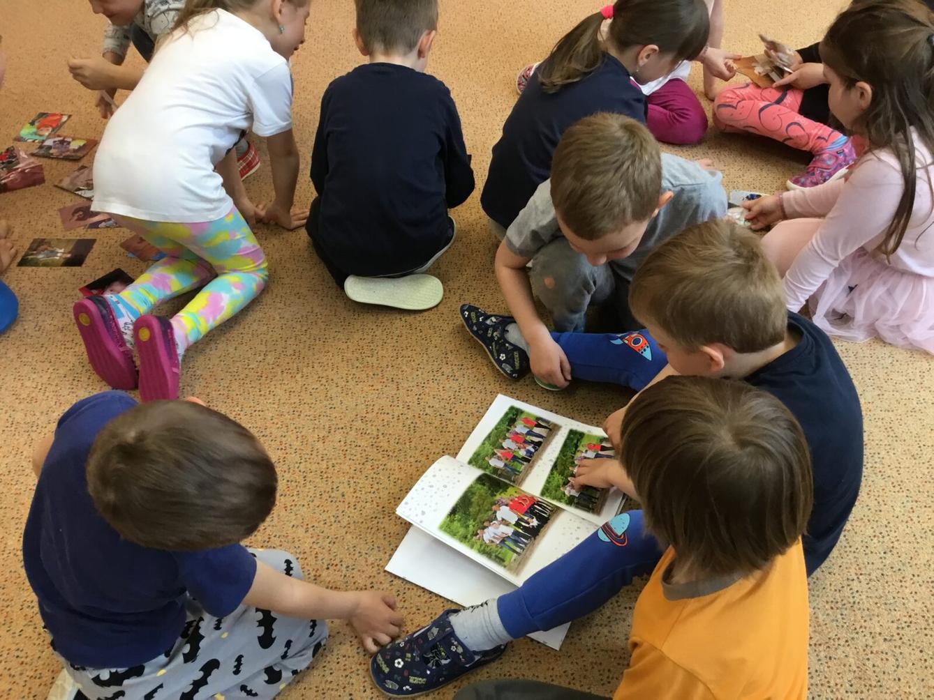 SOVIČKY: ,,MAMINKA MÁ SVÁTEK, RODINA" - 7