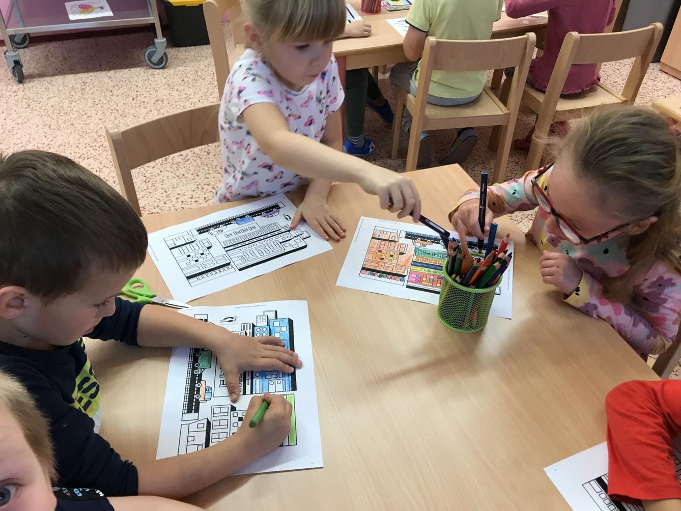 SOVIČKY: ,,KDE ŽIJEME" - 9