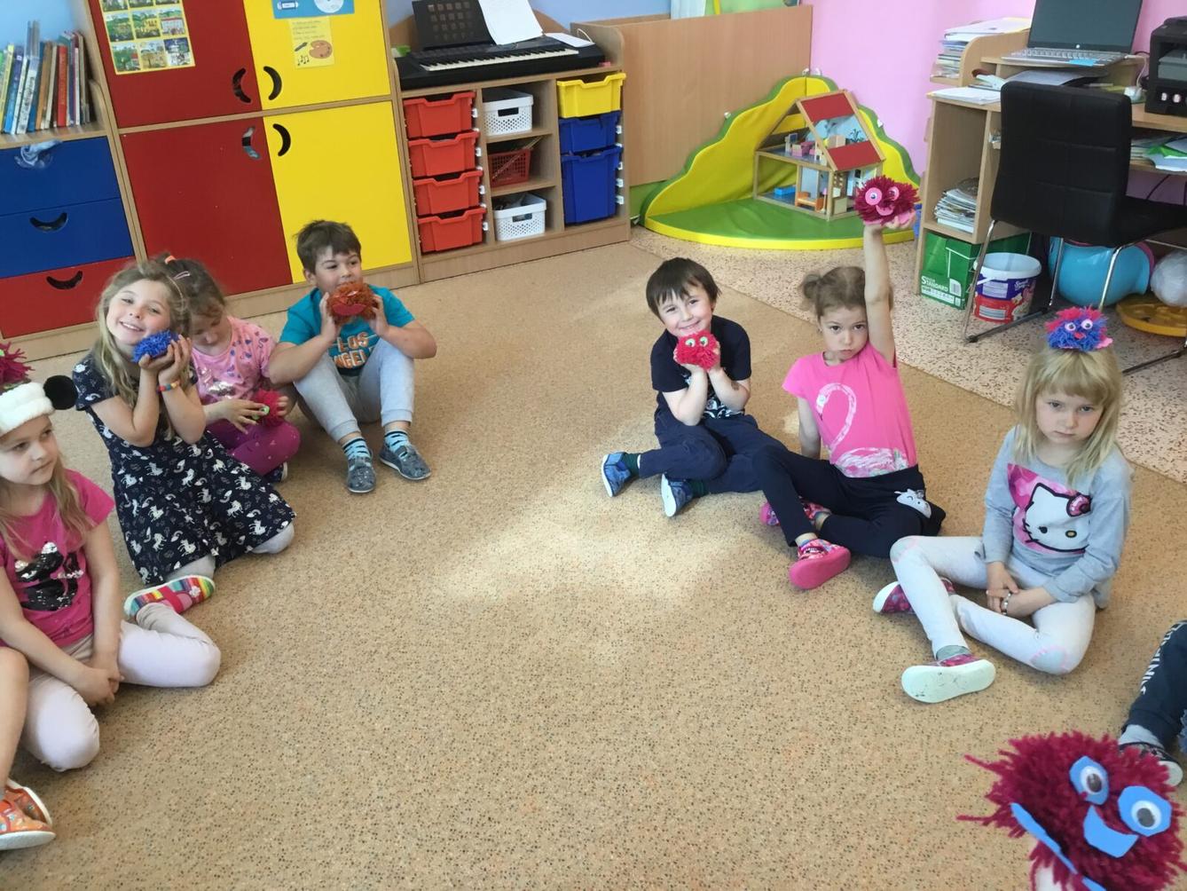 SOVIČKY: ,,DĚTI MAJÍ SVÁTEK" - 9