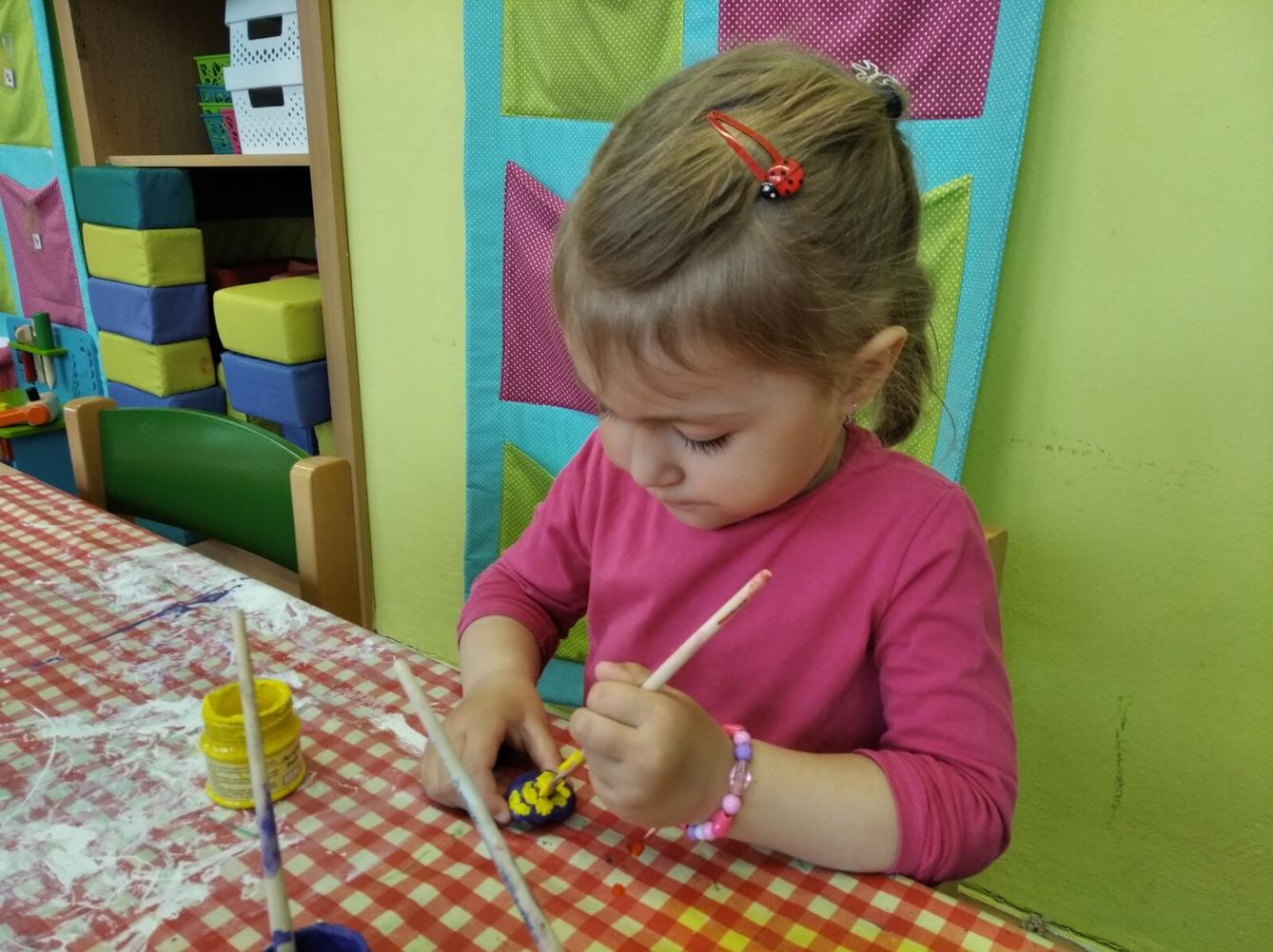 Distanční výuka v MŠ Kamarád (Ten dělá to a ten zas tohle:-)) - 8