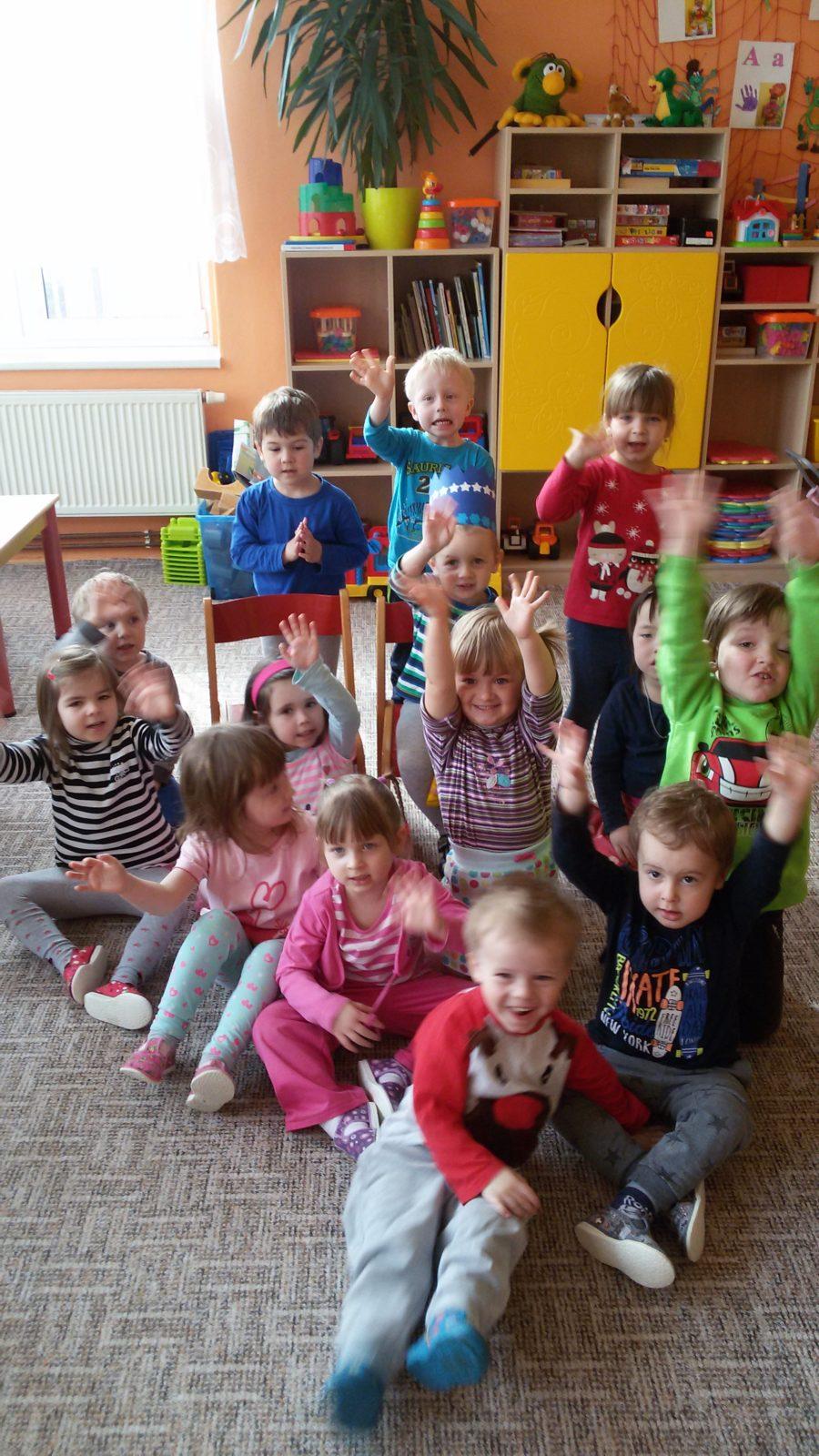 Broučci slaví: Toníček měl narozeniny - 28