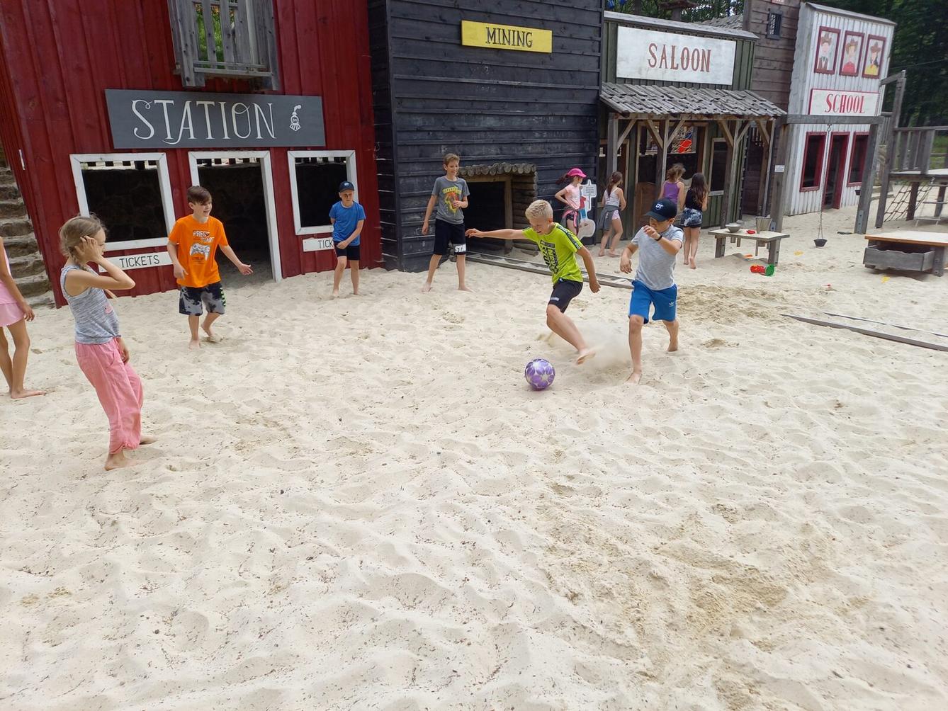 Výlet 5.A a 5.B - 16