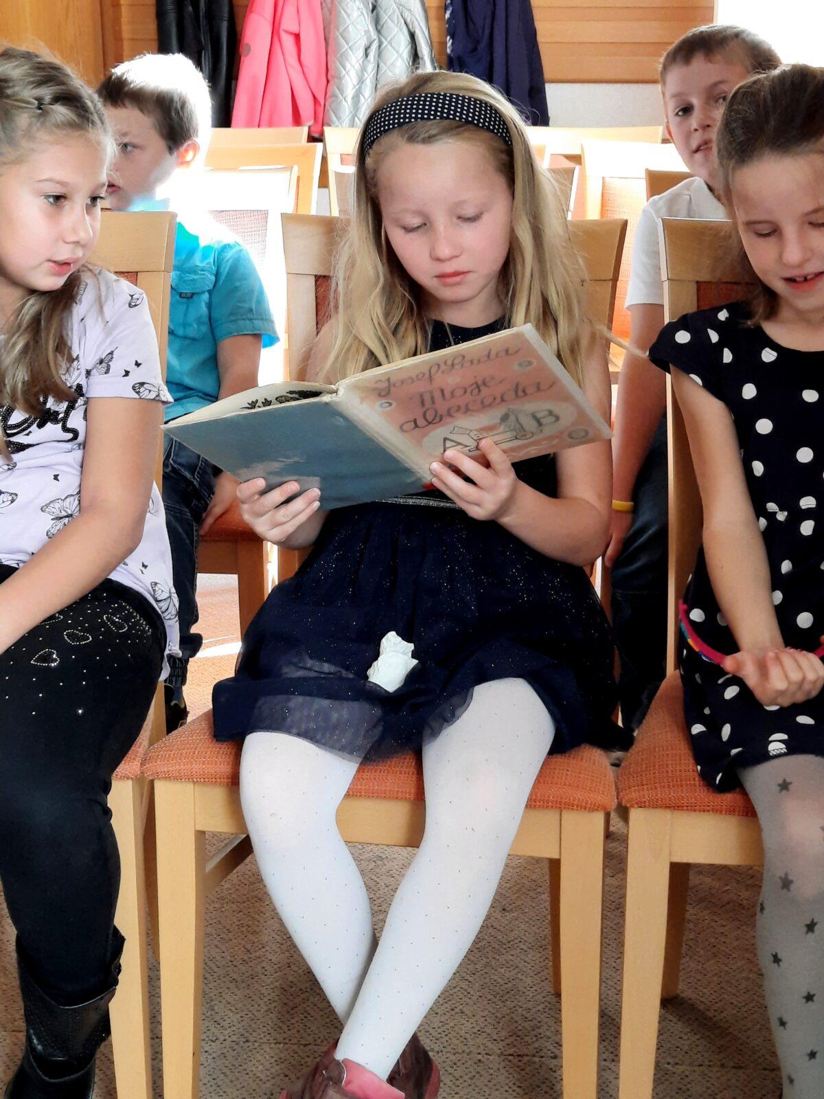 1. 10. Pasování na čtenáře - 9