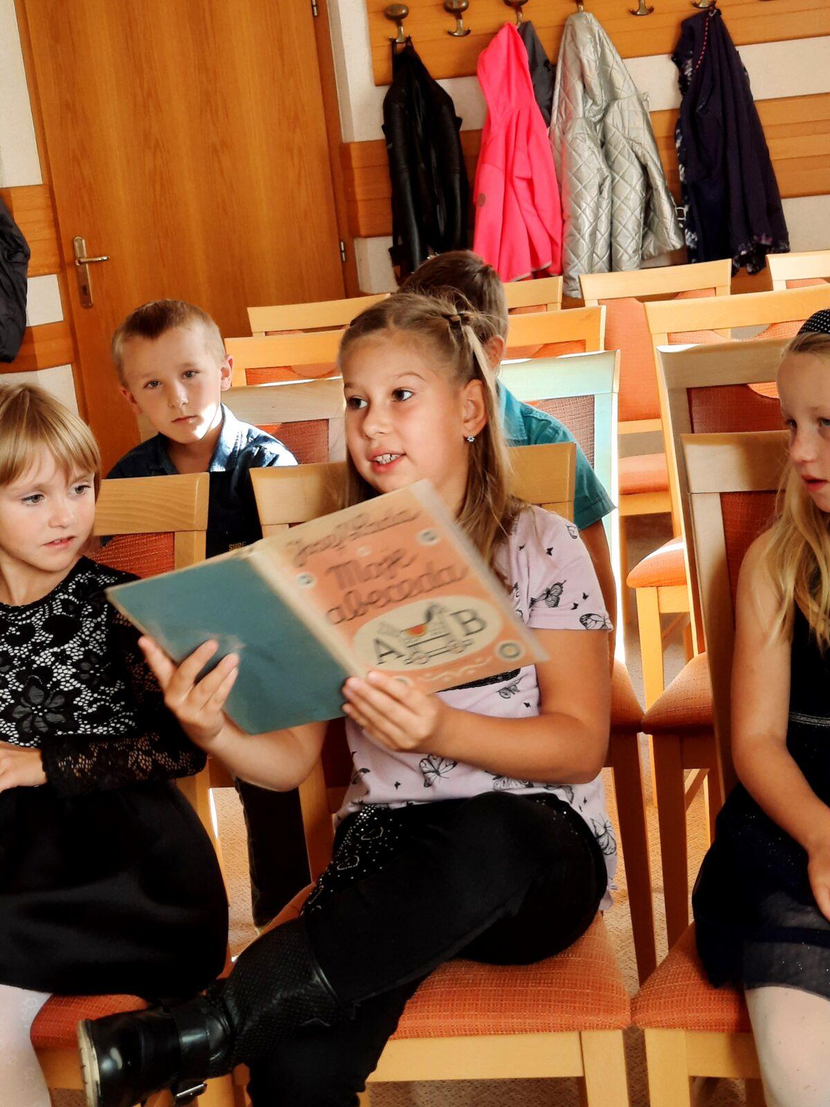 1. 10. Pasování na čtenáře - 10