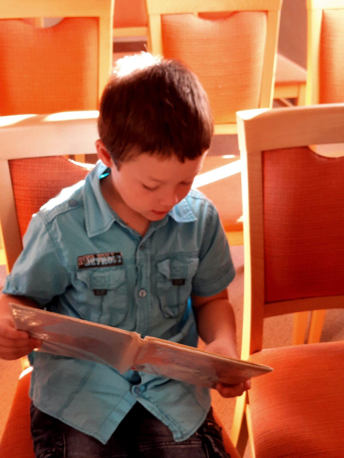 1. 10. Pasování na čtenáře - 13