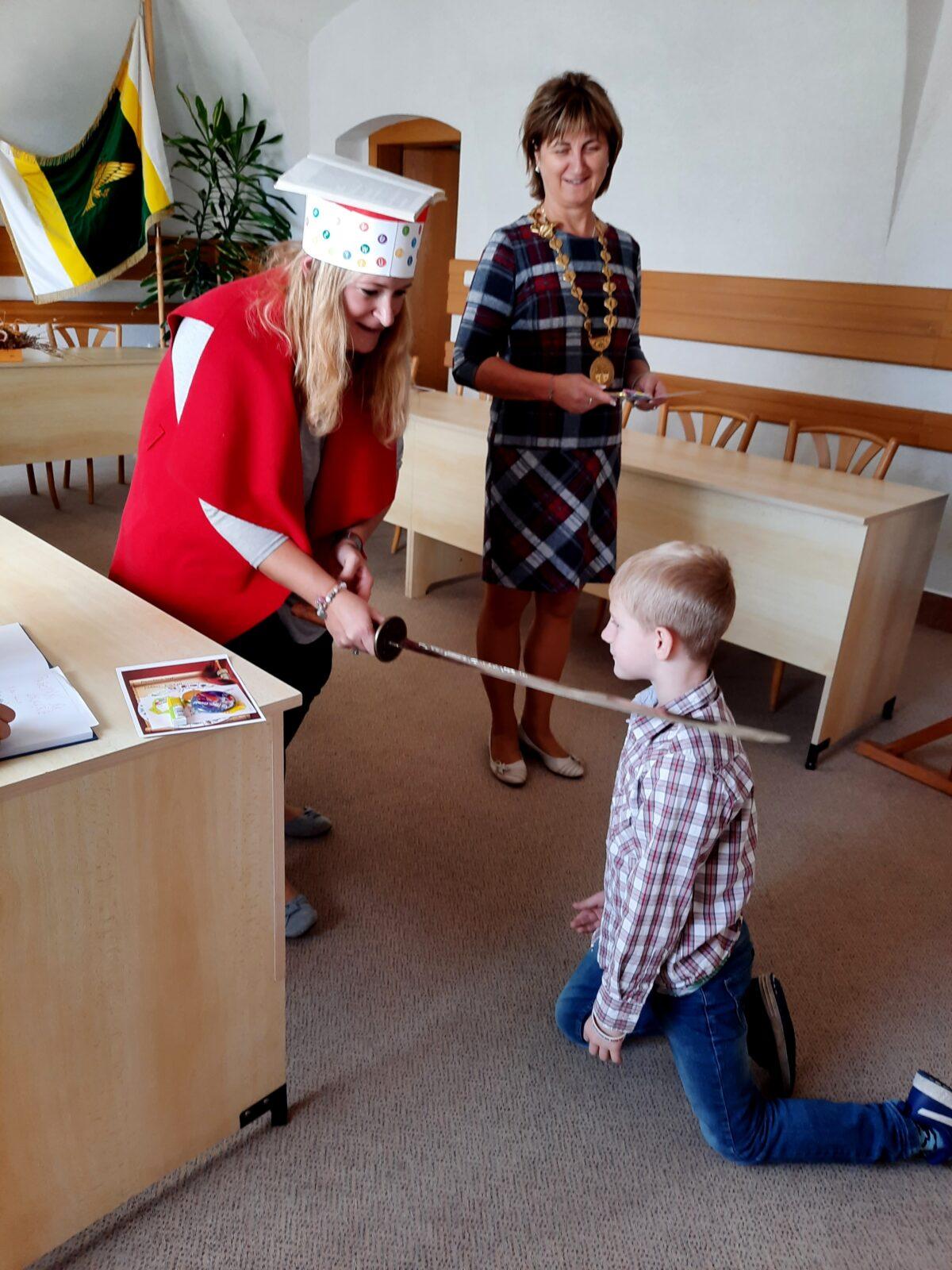 1. 10. Pasování na čtenáře - 30