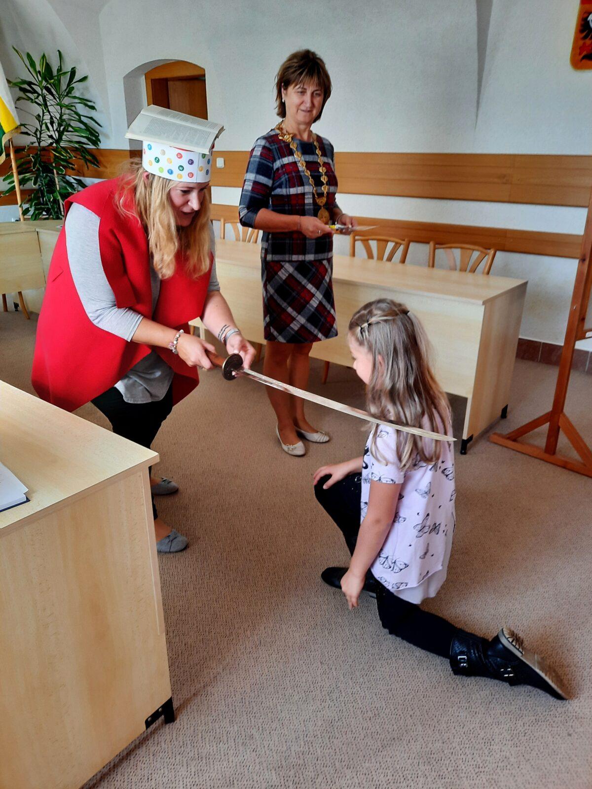 1. 10. Pasování na čtenáře - 36