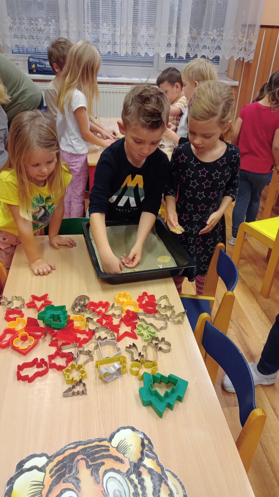 Pečení perníčků - 1