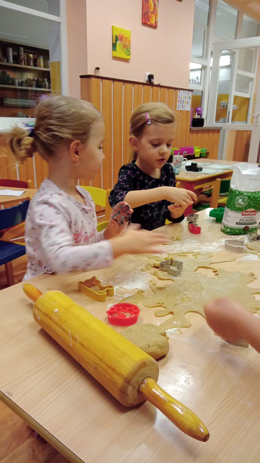 Pečení perníčků - 11