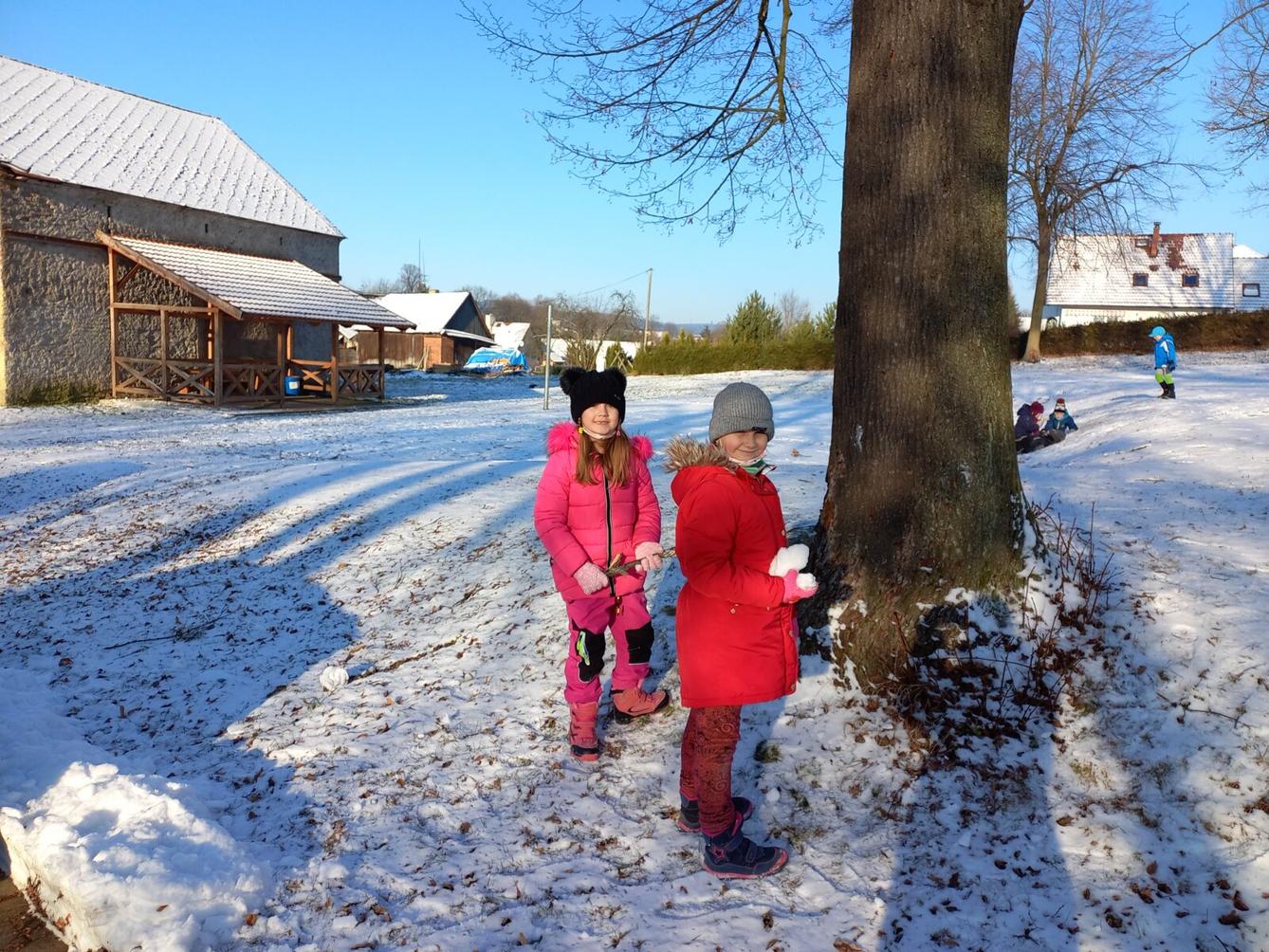 Prvňáčci - tělocvik na sněhu - 13
