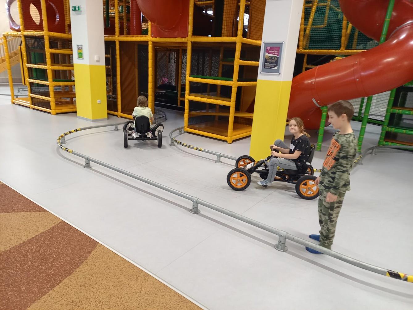 Pololetní výlet do Funparku Skipi - 16